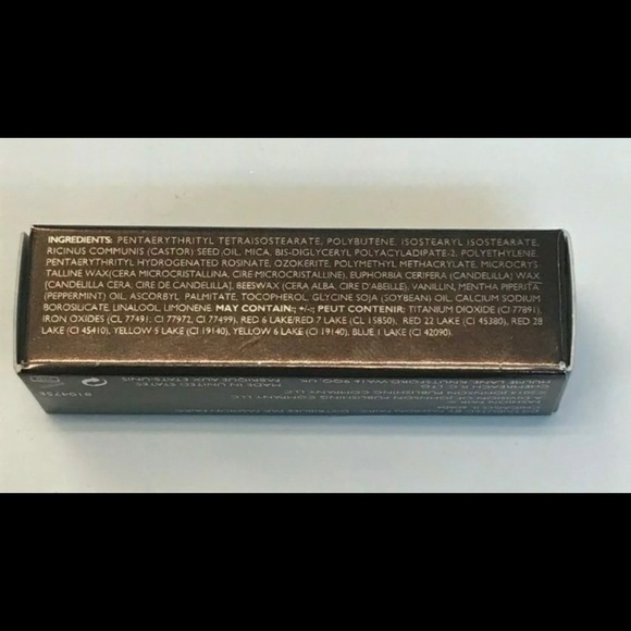 COPY - ⭐️⭐️HOST PICK⭐️⭐️ Fashion Fair Lipstick Rouge à lèvres Sultry #8162 - Picture 5 of 8